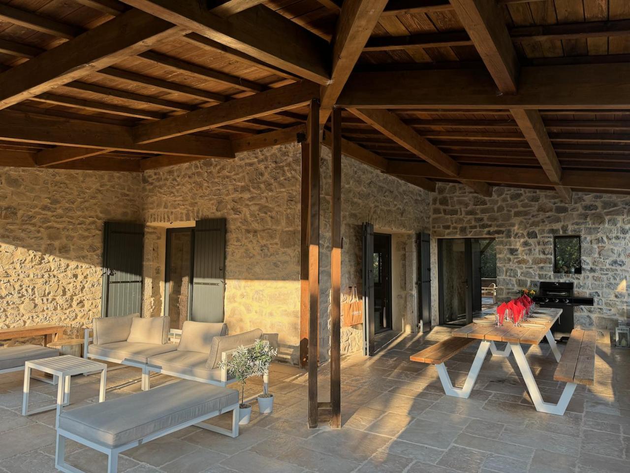 Luxurious Family House With Pool In Ardeche. Villa Les Vans Eksteriør bilde