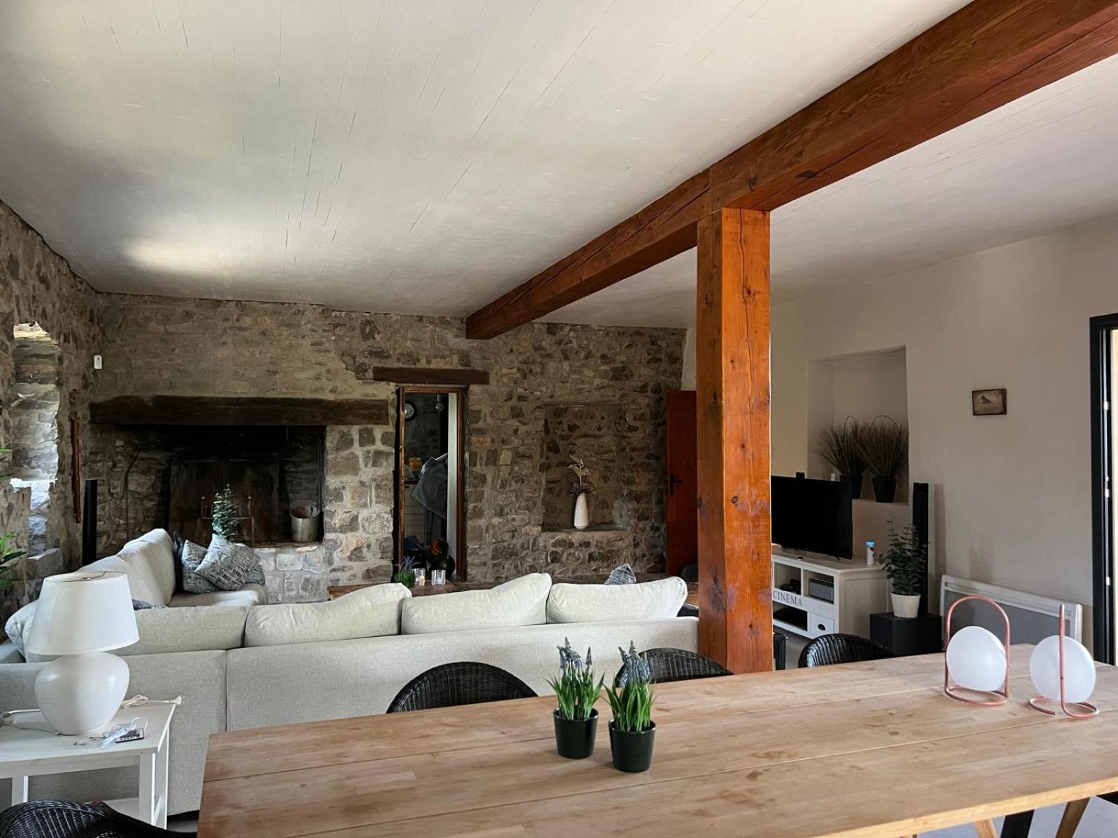 Luxurious Family House With Pool In Ardeche. Villa Les Vans Eksteriør bilde